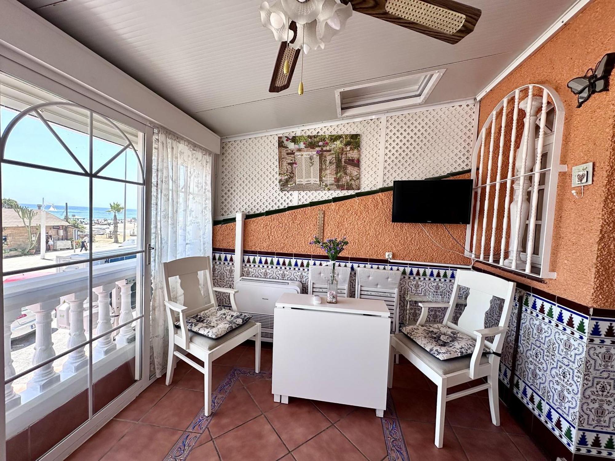 Casaflex, Casa Primera Linea De Playa Saladero Garrido Holiday home Rincon de la Victoria